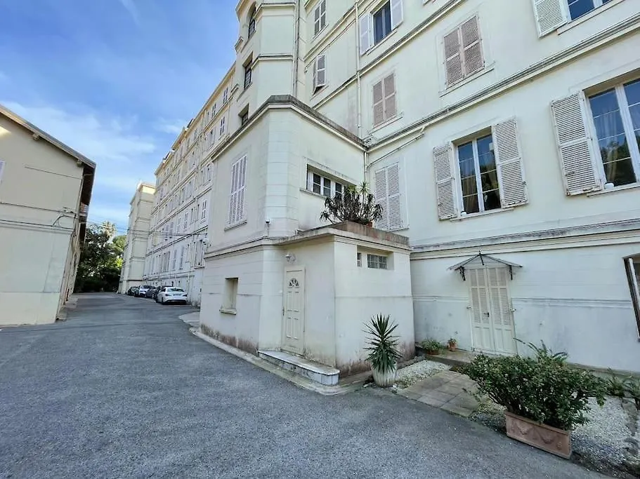 Le Petit Californie Bourgeois Apartment Cannes France